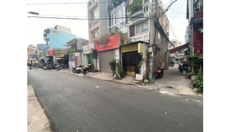Bán Nhà HXH Bùi Đình Túy 32m2, 2 P.Ngủ Chỉ Nhỉnh 4 Tỉ